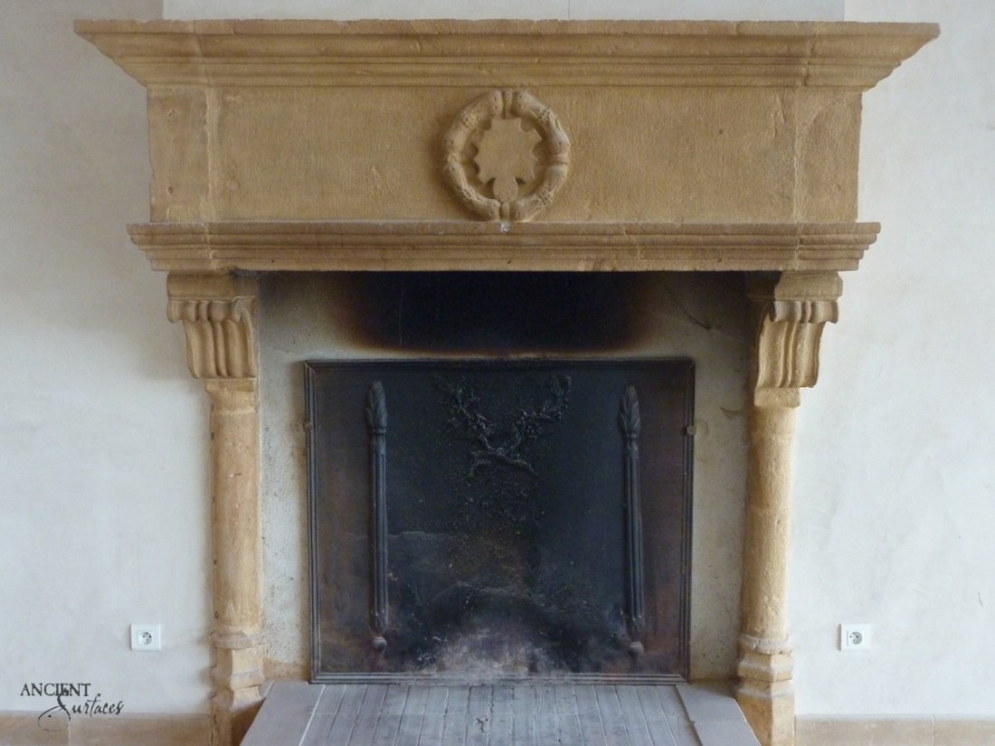 fireplace-antique-limestone-10