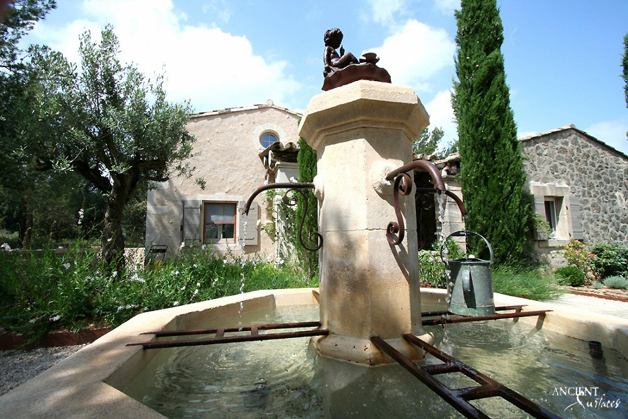 antique-limestone-pool-fountain-design-french-provence-farmhouse